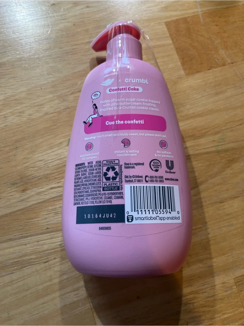 Limited Edition Dove Crumbl Confetti Cake Hand Wash - Pink